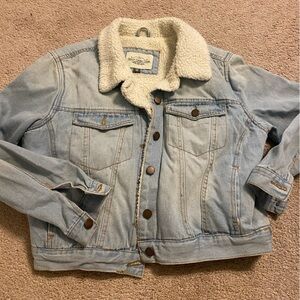 LIKE NEW ashley vintage charm wool lined distressed jean jacket size medium